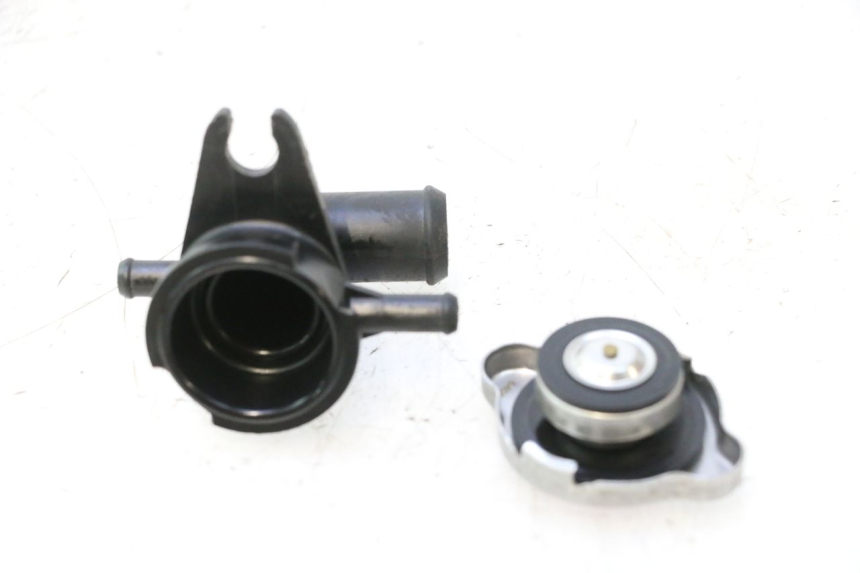 photo de RADIATORE HONDA FJS SILVER WING SILVERWING 400 (2005 - 2008) - Vista principale
