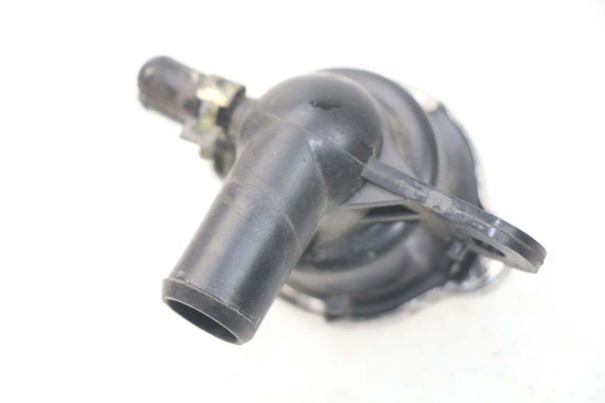 photo de TAPPO DEL RADIATORE SYM GTS EFI ABS 125 (2012 - 2016) - Zoom sullo stato d'uso