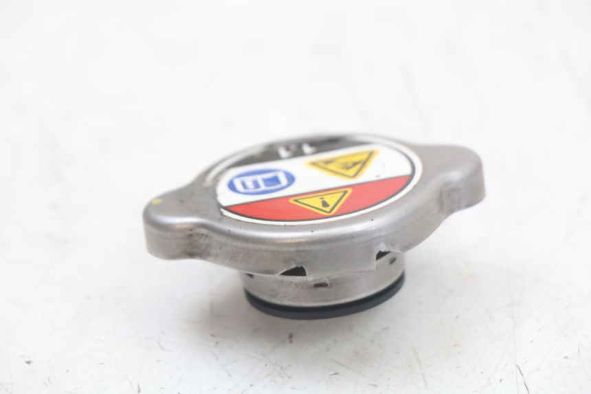 photo de TAPPO DEL RADIATORE HONDA PCX (JF28) 125 (2009 - 2011) - Dettaglio del componente