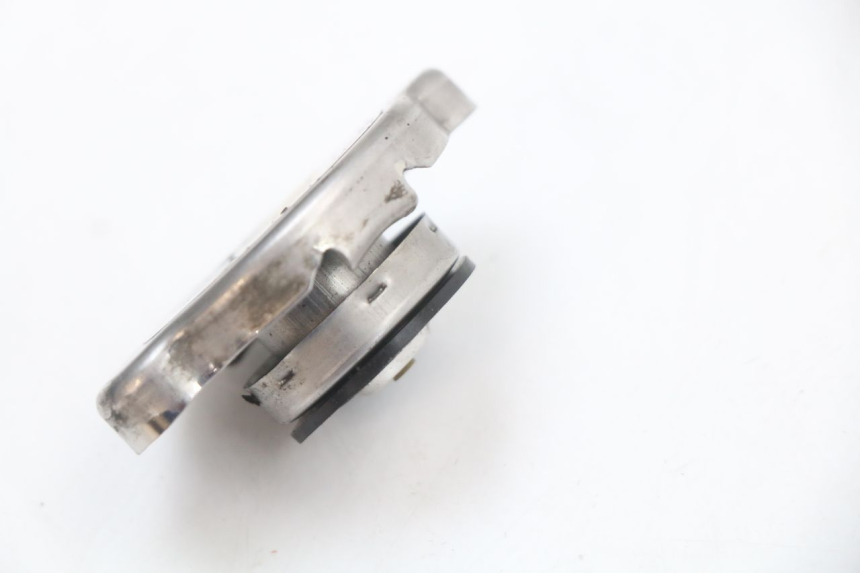 photo de TAPPO DEL RADIATORE HONDA PCX (JF47) 125 (2012 - 2013) - Dettaglio del componente