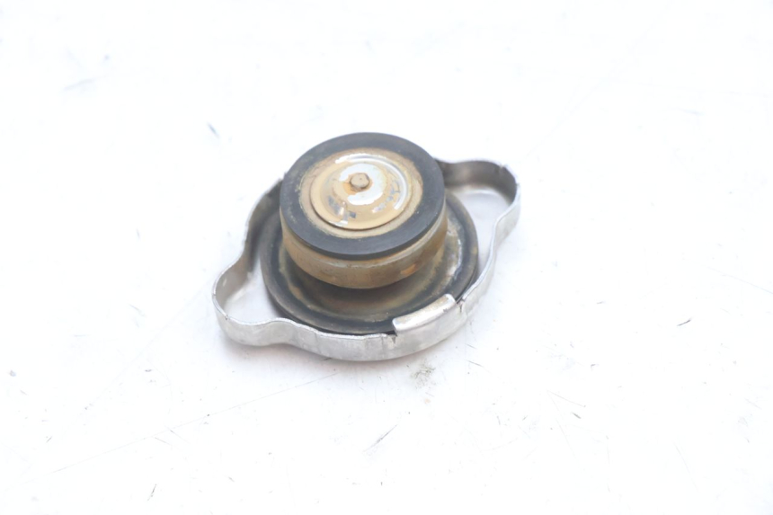 photo de RADIATORE HONDA SH 125 (2001 - 2003) - Zoom sullo stato d'uso