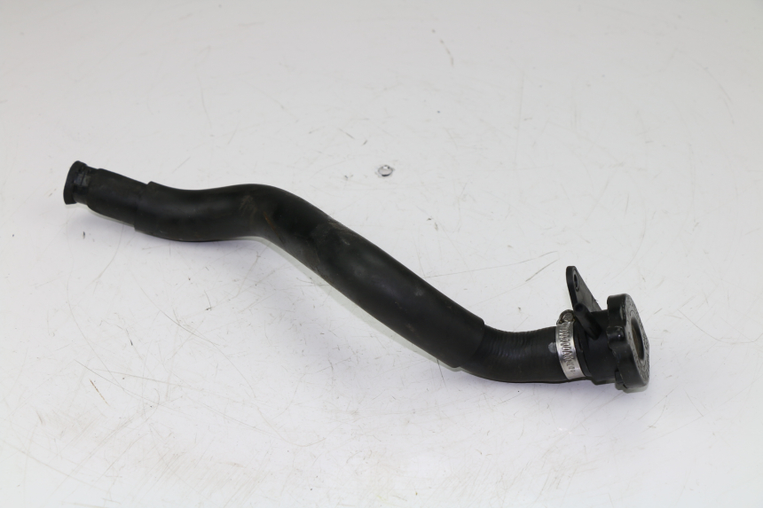 photo de TAPPO DEL RADIATORE SUZUKI UH BURGMAN 125 (2002 - 2006) - Altra angolazione