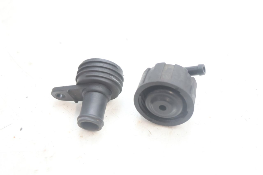 photo de TAPPO DEL RADIATORE YAMAHA X-MAX XMAX 125 (2010 - 2013) - Dettaglio del componente