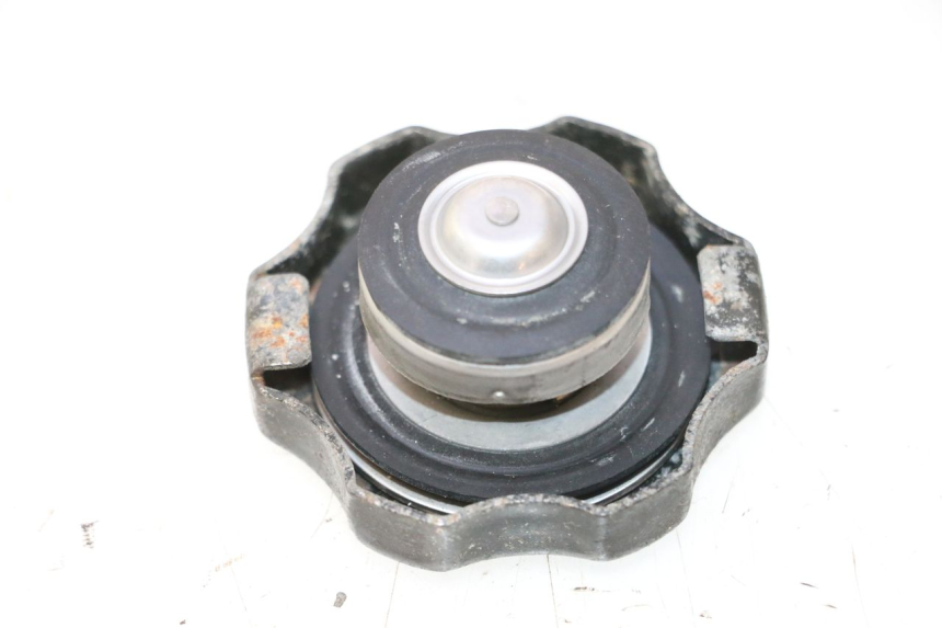 photo de TAPPO DEL RADIATORE KAWASAKI ZX-6R ZX6R 600 (1995 - 1997) - Vista principale