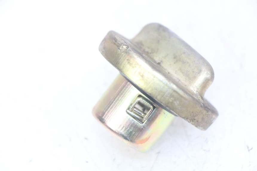 photo de TAPPO SERBATOIO CARBURANTE NECO ALEXONE 125 (2017 - 2024) - Zoom sullo stato d'uso