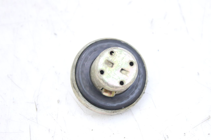 photo de TAPPO SERBATOIO CARBURANTE WILDLANDER BISCUIT 125 (2004 - 2010) - Dettaglio del componente