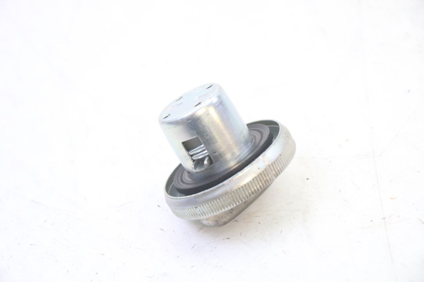 photo de TAPPO SERBATOIO CARBURANTE ORCAL CAVARO 4T 50 (2019 - 2023) - Altra angolazione