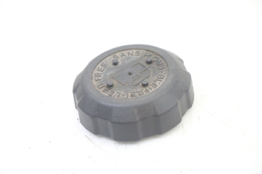 photo de TAPPO SERBATOIO CARBURANTE PEUGEOT CITYSTAR 50 (2013 - 2017) - Dettaglio del componente