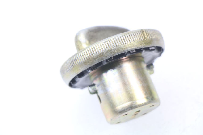 photo de TAPPO SERBATOIO CARBURANTE GENERIC CRACKER 50 (2005 - 2008) - Vista principale