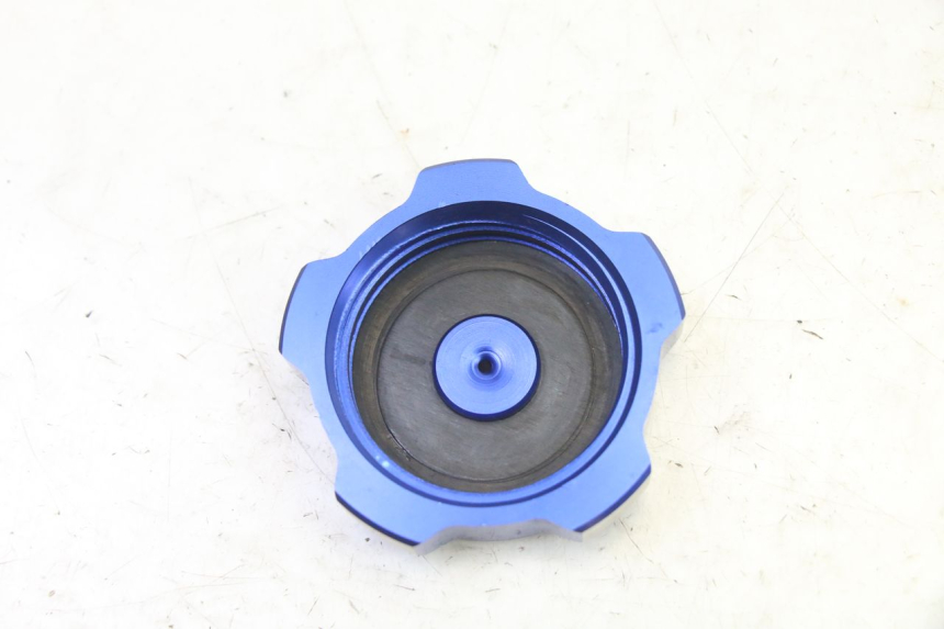 photo de TAPPO SERBATOIO CARBURANTE CCR DIRT BIKE 125 - Zoom sullo stato d'uso