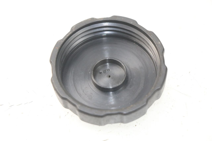 photo de TAPPO SERBATOIO CARBURANTE PEUGEOT ELYSTAR 50 (2002 - 2014) - Dettaglio del componente