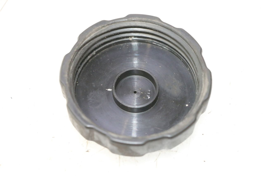 photo de TAPPO SERBATOIO CARBURANTE PEUGEOT ELYSTAR 50 (2002 - 2014) - Dettaglio del componente