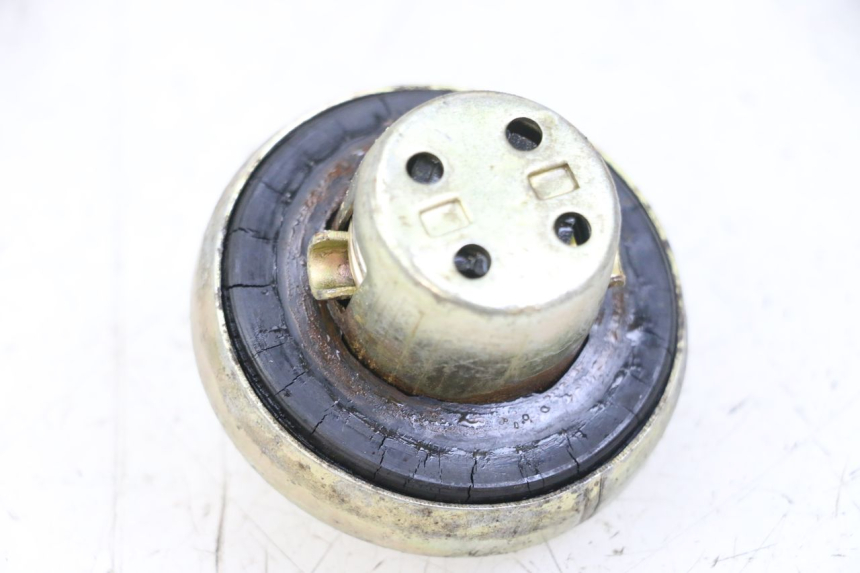 photo de TAPPO SERBATOIO EUROCKA RETRO 50 (2007 - 2014) - Zoom sullo stato d'uso