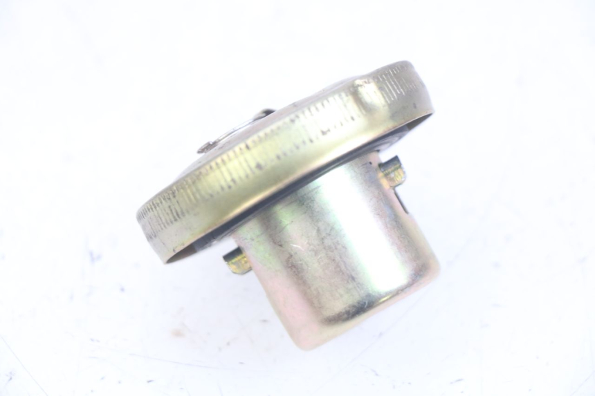 photo de TAPPO SERBATOIO CARBURANTE SYM FIDDLE 3 III 125 (2014 - 2020) - Zoom sullo stato d'uso