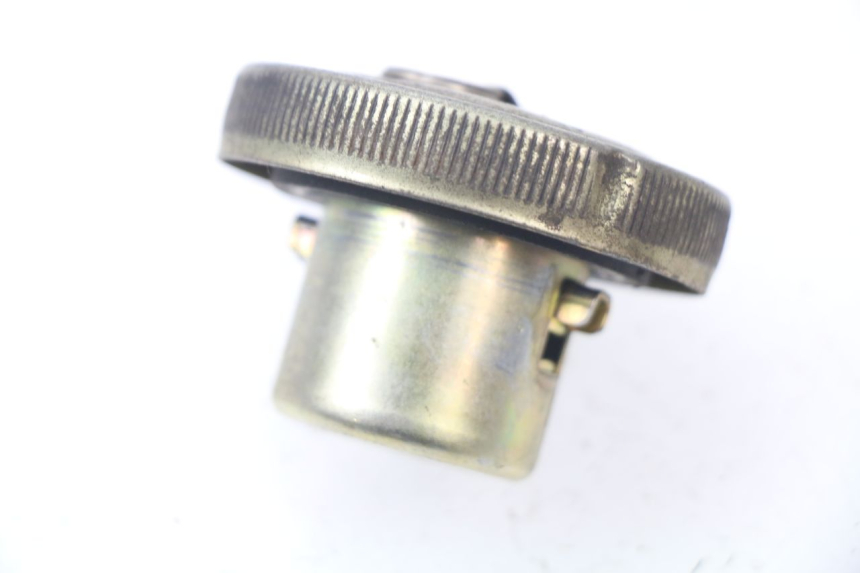 photo de TAPPO SERBATOIO CARBURANTE SYM FIDDLE 3 III 50 (2014 - 2020) - Dettaglio del componente