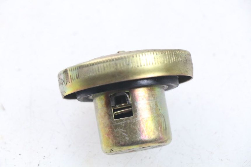 photo de TAPPO SERBATOIO CARBURANTE SYM FIDDLE 3 III 50 (2014 - 2020) - Vista principale