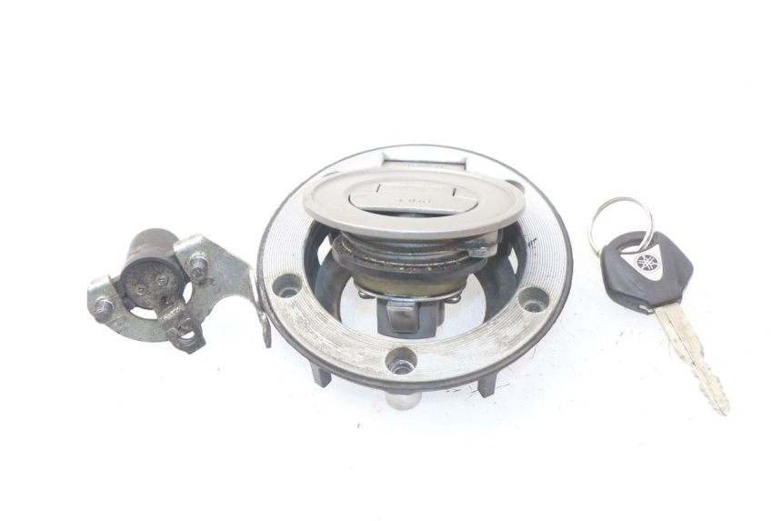 photo de TAPPO SERBATOIO YAMAHA FJR ABS 1300 (2006 - 2012) - Zoom sullo stato d'uso