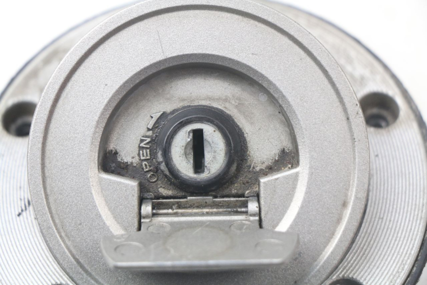 photo de TAPPO SERBATOIO YAMAHA FJR ABS 1300 (2006 - 2012) - Altra angolazione