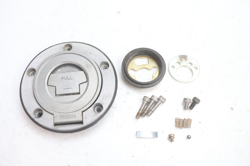 photo de TAPPO SERBATOIO YAMAHA FJR 1300 (2001 - 2005) - Vista principale