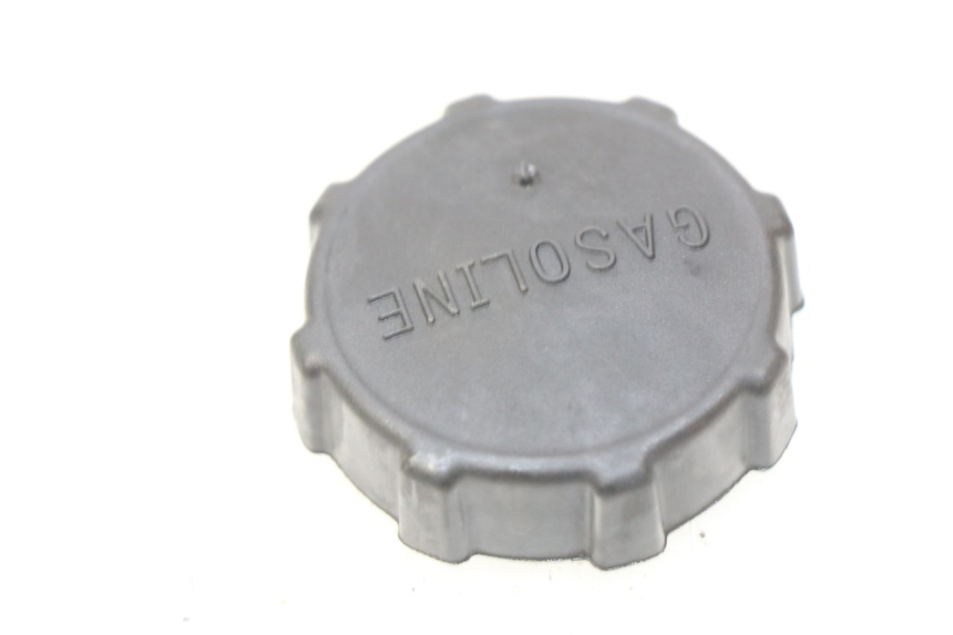 photo de TAPPO SERBATOIO CARBURANTE PIAGGIO FLY 2T 50 (2004 - 2017) - Vista principale