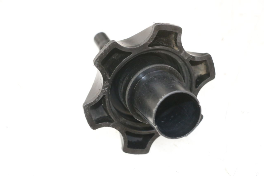 photo de TAPPO SERBATOIO HONDA CR 85 (2003 - 2007) - Dettaglio del componente