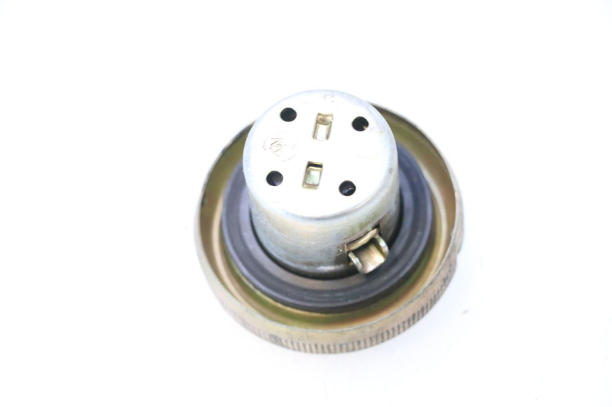 photo de TAPPO SERBATOIO CARBURANTE SYM JET 14 4T 50 (2018 - 2022) - Dettaglio del componente
