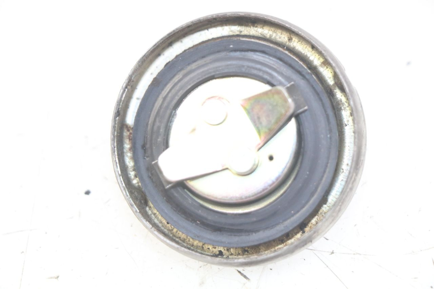 photo de TAPPO SERBATOIO CARBURANTE SYM JET SPORT XR 50 (2006 - 2015) - Dettaglio del componente