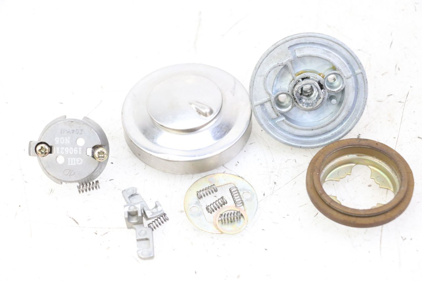 photo de TAPPO SERBATOIO KEEWAY K-LIGHT KLIGHT 125 (2018 - 2025) - Vista principale