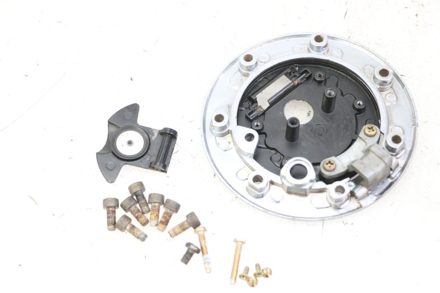 photo de TAPPO SERBATOIO KAWASAKI ZR7 ZR-7 S 750 (1999 - 2004) - Dettaglio del componente