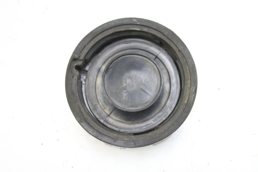 photo de TAPPO SERBATOIO CARBURANTE PEUGEOT KISBEE 4T 50 (2010 - 2017) - Altra angolazione