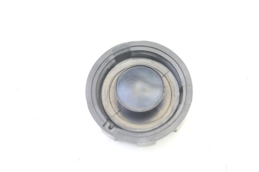 photo de TAPPO SERBATOIO CARBURANTE PEUGEOT KISBEE 4T 50 (2018 - 2022) - Zoom sullo stato d'uso