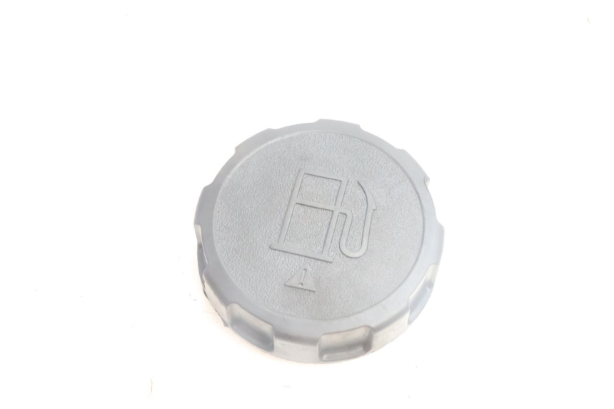 photo de TAPPO SERBATOIO CARBURANTE PEUGEOT KISBEE 4T 50 (2010 - 2017) - Vista principale