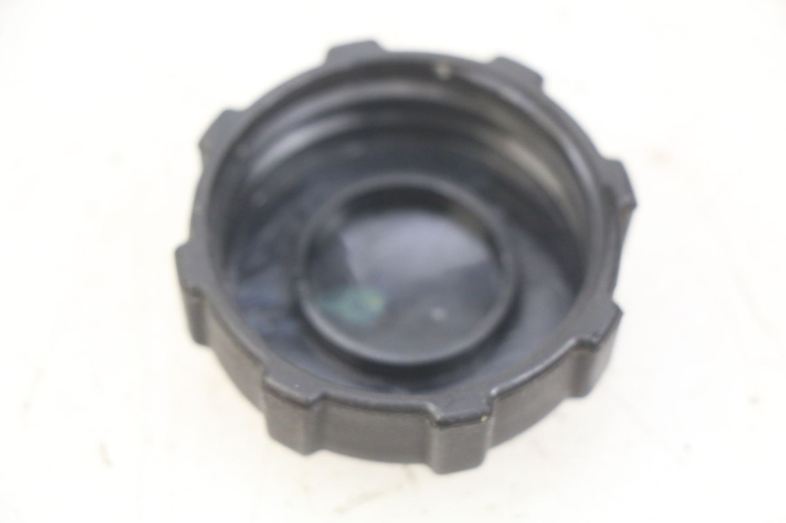 photo de TAPPO SERBATOIO CARBURANTE PIAGGIO LIBERTY IGET 4T 50 (2015 - 2020) - Dettaglio del componente