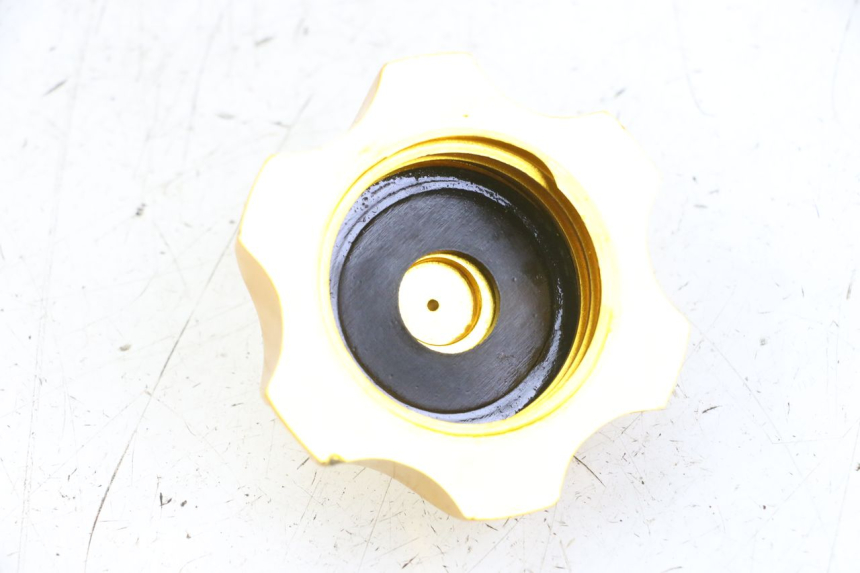 photo de TAPPO SERBATOIO CARBURANTE LONCIN DIRT BIKE 125 - Zoom sullo stato d'uso