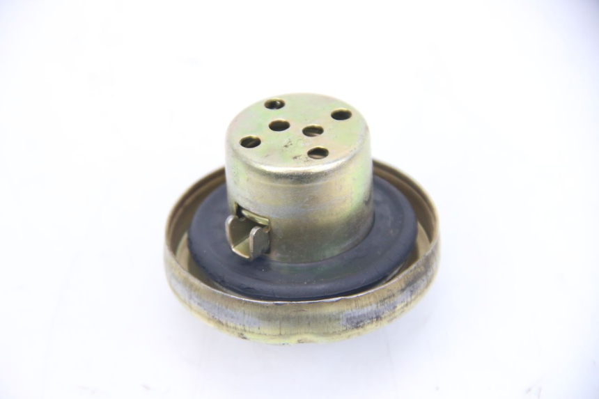 photo de TAPPO SERBATOIO CARBURANTE VENESI LOWIGI RETRO JJ50QT-3 50 (2020 - 2022) - Zoom sullo stato d'uso