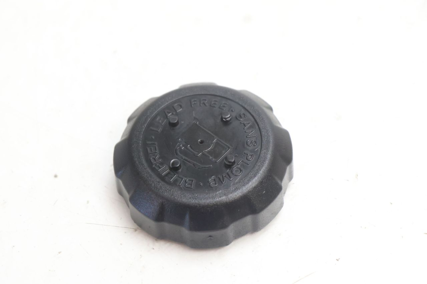 photo de TAPPO SERBATOIO CARBURANTE PEUGEOT LUDIX 50 (2008 - 2017) - Dettaglio del componente
