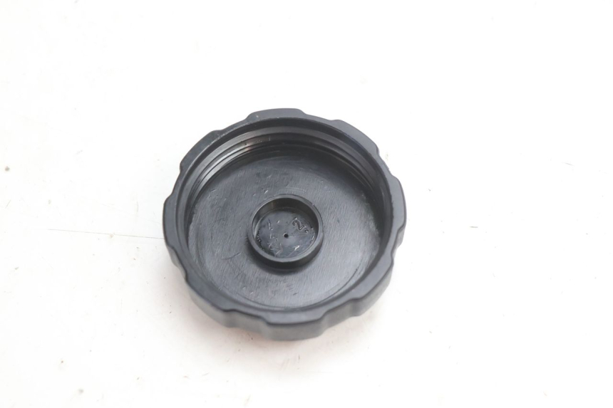 photo de TAPPO SERBATOIO CARBURANTE PEUGEOT LUDIX 50 (2008 - 2017) - Zoom sullo stato d'uso