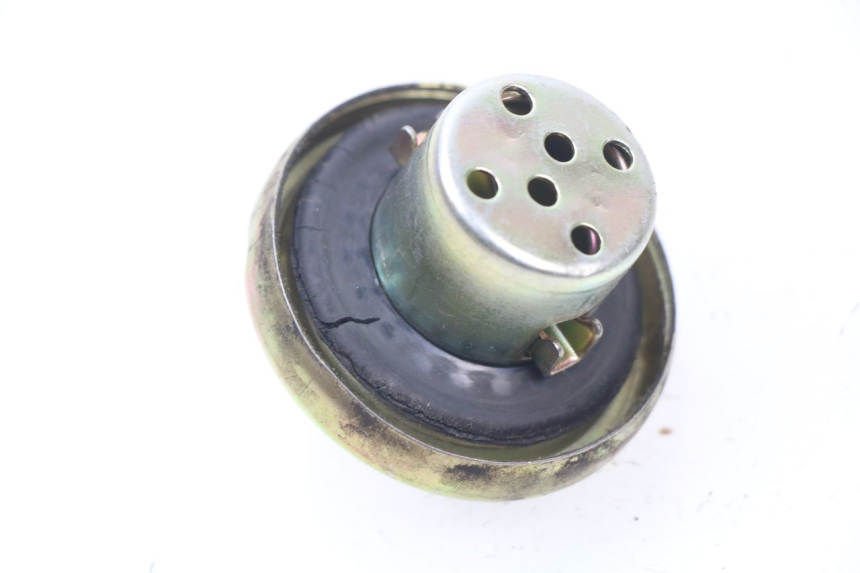 photo de TAPPO SERBATOIO CARBURANTE JM MOTORS MILANO 50 (2014 - 2019) - Zoom sullo stato d'uso