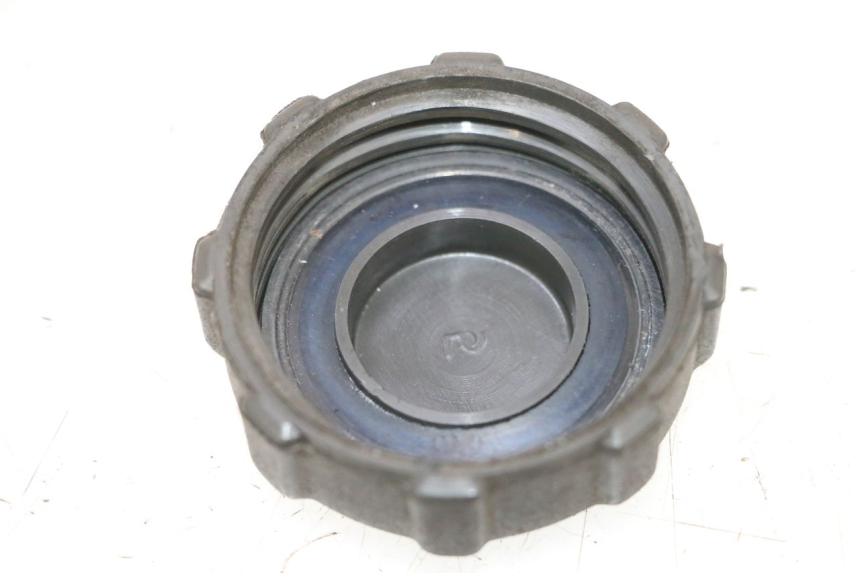 photo de TAPPO SERBATOIO CARBURANTE PIAGGIO MP3 RL 250 (2006 - 2010) - Dettaglio del componente