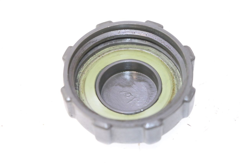 photo de TAPPO SERBATOIO PIAGGIO MP3 500 (2016 - 2018) - Dettaglio del componente