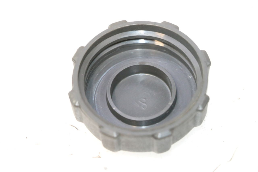 photo de TAPPO SERBATOIO PIAGGIO MP3 500 (2011 - 2015) - Dettaglio del componente