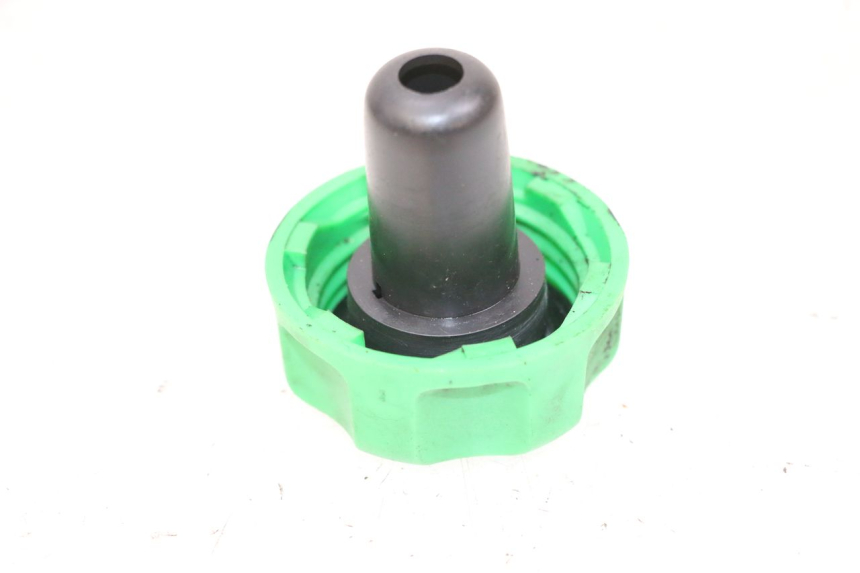 photo de TAPPO SERBATOIO YAMAHA NEO'S NEOS 2T 50 (1998 - 2007) - Zoom sullo stato d'uso