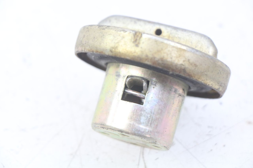 photo de TAPPO SERBATOIO CARBURANTE SELECT UP OCTALIS 125 (2007 - 2012) - Vista principale