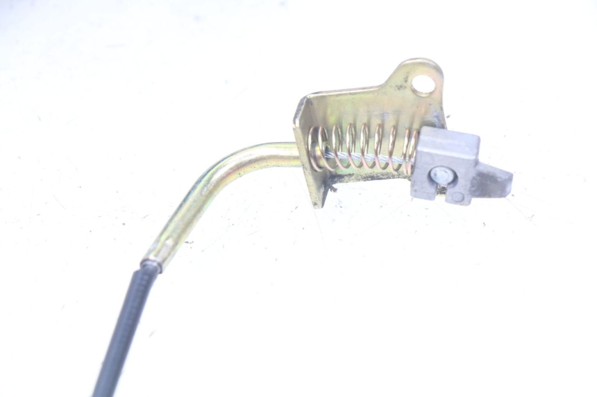 photo de TAPPO SERBATOIO CARBURANTE SYM ORBIT III 3 4T 50 (2018 - 2021) - Dettagli dei punti di fissaggio