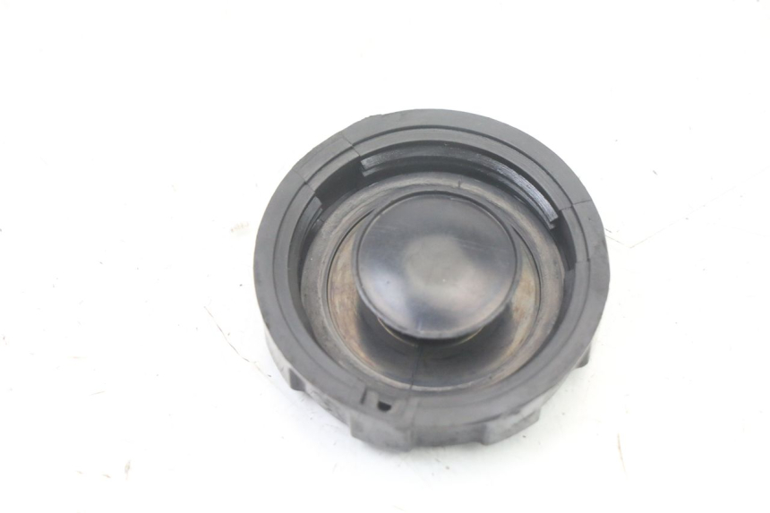 photo de TAPPO SERBATOIO CARBURANTE PEUGEOT KISBEE 4T 50 (2018 - 2022) - Zoom sullo stato d'uso