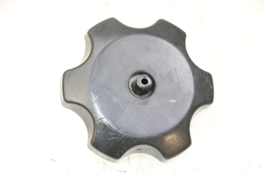 photo de TAPPO SERBATOIO CARBURANTE YAMAHA PW 80 (1983 - 2014) - Vista principale