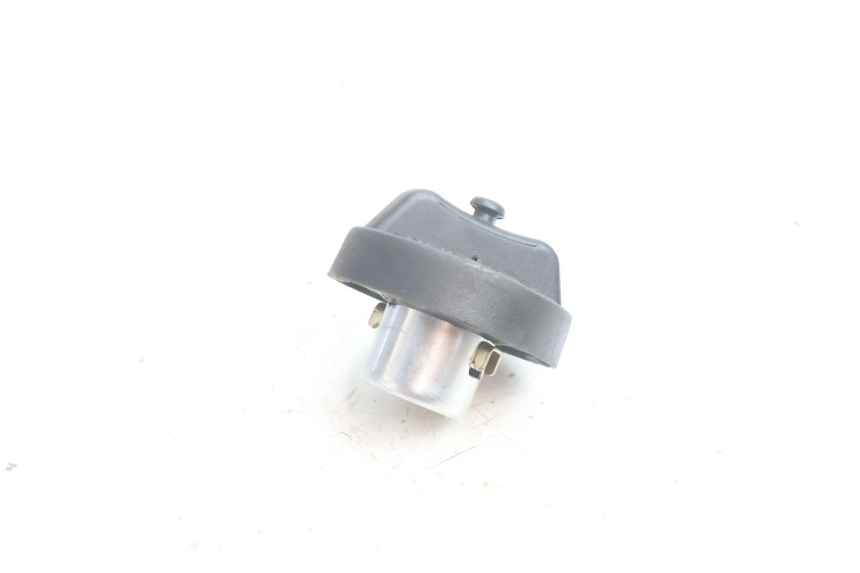 photo de TAPPO SERBATOIO JM MOTORS SANTANA EVO 50 (2024 - 2026) - Zoom sullo stato d'uso