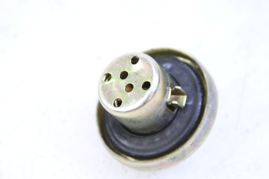 photo de TAPPO SERBATOIO CARBURANTE JM MOTORS SANTANA 50 (2014 - 2023) - Dettaglio del componente