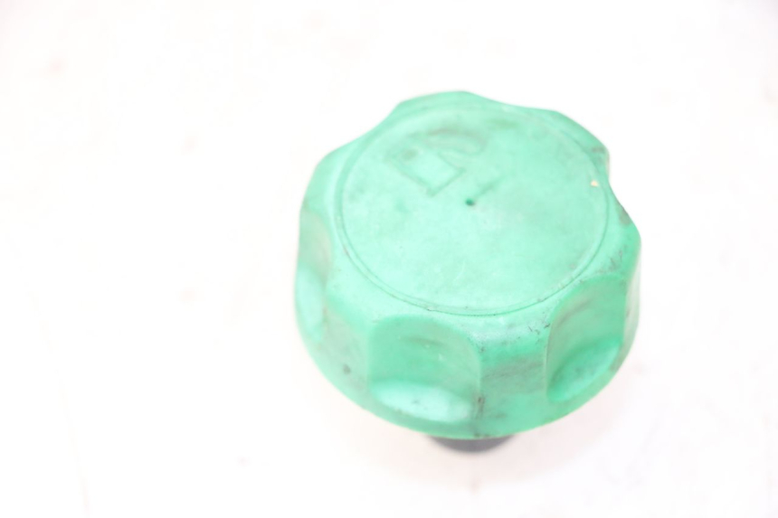 photo de TAPPO SERBATOIO DERBI SENDA SM DRD 50 (2008 - 2013) - Dettaglio del componente