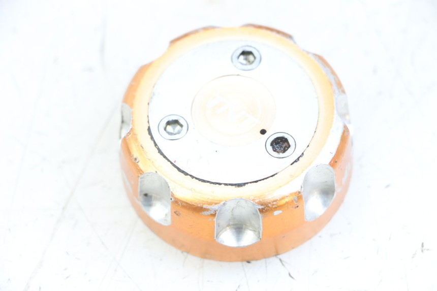 photo de TAPPO SERBATOIO CARBURANTE DERBI SENDA SM X-TREME 50 (2006 - 2010) - Dettaglio del componente